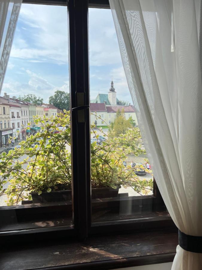 Hotel Maxim Фридек-Мистек Экстерьер фото