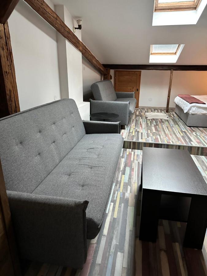 Hotel Maxim Фридек-Мистек Экстерьер фото